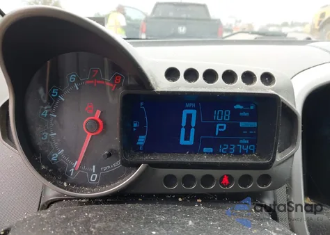 2015 Chevrolet Sonic Ltz Auto z USA, uszkodzony, nr VIN 1G1JE6SB5F4187091